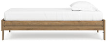 Load image into Gallery viewer, Deanlow - Platform Bed
