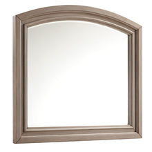 Load image into Gallery viewer, Lettner - Sleigh Bed Set