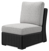 Load image into Gallery viewer, Beachcroft - 5-Piece Outdoor Sectional - Black / Light Gray