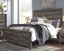 Load image into Gallery viewer, Wynnlow - Crossbuck Panel Bed