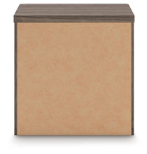 Load image into Gallery viewer, Kendanport - 3 Pc. - Dresser And 2 Nightstands - Brown / White