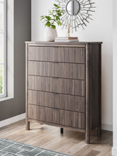 Load image into Gallery viewer, Pamytta - Five Drawer Wide Chest - Brown