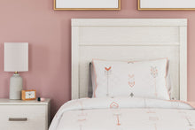 Load image into Gallery viewer, Stelsie - Panel Bed