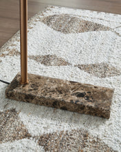 Load image into Gallery viewer, Yafe - Metal Lamp