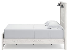 Load image into Gallery viewer, Gerridan - Panel Bed With Sconces