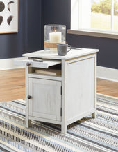 Load image into Gallery viewer, Treytown - Chair Side End Table