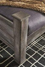 Load image into Gallery viewer, Wynnlow - Poster Bedroom Set