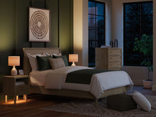 Load image into Gallery viewer, Cielden - Panel Bed