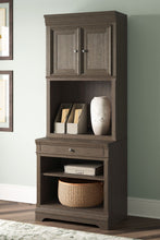 Load image into Gallery viewer, Janismore - Bookcase - Weathered Gray