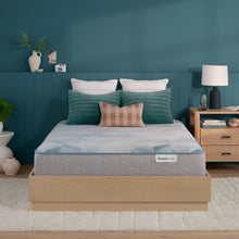 Load image into Gallery viewer, Dream Weaver - 11.5" Hybrid Medium Mattress