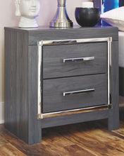 Load image into Gallery viewer, Lodanna - Panel Bedroom Set
