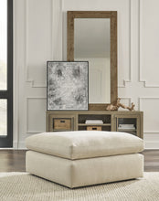 Load image into Gallery viewer, Elyza - 4 Pc. - Right Arm Facing Corner Chaise 3 Pc Sectional, Ottoman - Linen