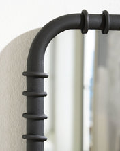 Load image into Gallery viewer, Judlow - Accent Mirror - Black