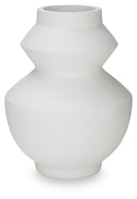 Load image into Gallery viewer, Naveen - Vase