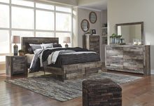 Load image into Gallery viewer, Derekson - Panel Bedroom Set