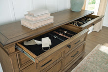 Load image into Gallery viewer, Karallin - Dresser
