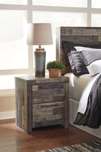 Load image into Gallery viewer, Derekson - Panel Bedroom Set