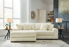 Load image into Gallery viewer, Lindyn - 2 Piece Sectional
