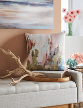 Load image into Gallery viewer, Lauretwood - Pillow (Set of 4) - Multi