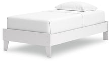 Load image into Gallery viewer, Hallityn - Platform Bed