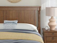 Load image into Gallery viewer, Rowlenstown - Poster Bed