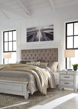 Load image into Gallery viewer, Kanwyn - Upholstered Panel Bed