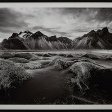 Load image into Gallery viewer, Delstone - Wall Art - Black / White