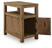 Load image into Gallery viewer, Fendenmore - Chair Side End Table