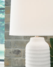 Load image into Gallery viewer, Vauville - Poly Table Lamp (Set of 2) - White