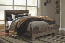 Load image into Gallery viewer, Derekson - Panel Bedroom Set