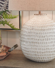 Load image into Gallery viewer, Jamon - Ceramic Table Lamp - Beige