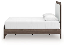 Load image into Gallery viewer, Kendanport - Upholstered Bed
