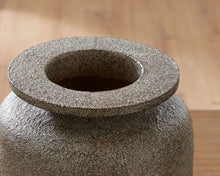 Load image into Gallery viewer, Jedwick - Vase