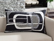 Load image into Gallery viewer, Gavrileigh - Pillow (Set of 4) - Black / Gray / Ivory