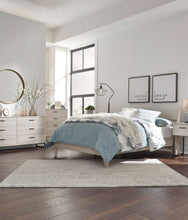 Load image into Gallery viewer, Socalle - Panel Platform Bed