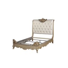 Load image into Gallery viewer, Orianne California King Bed