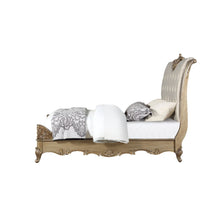 Load image into Gallery viewer, Orianne California King Bed