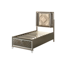 Load image into Gallery viewer, Skylar Twin Bed