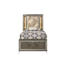 Load image into Gallery viewer, Skylar Twin Bed