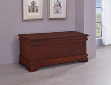 Load image into Gallery viewer, LOUIS CHEST 900022