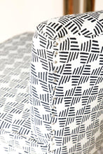 Load image into Gallery viewer, ACCENTS ACCENT CHAIR 905502