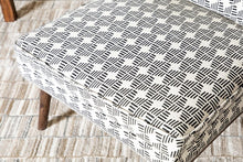 Load image into Gallery viewer, ACCENTS ACCENT CHAIR 905502
