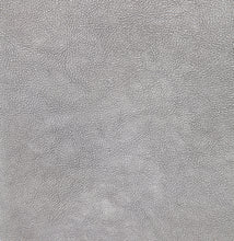 Load image into Gallery viewer, Bellville Executive Office Chair