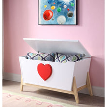 Load image into Gallery viewer, Padma Youth Chest