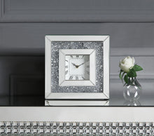 Load image into Gallery viewer, Noralie Accent Clock