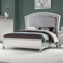 Load image into Gallery viewer, Maverick Bedroom Set 21797EK