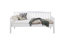 Load image into Gallery viewer, Caryn Daybed