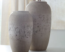 Load image into Gallery viewer, Dimitra - Vase Set (Set of 2) - Brown / Cream
