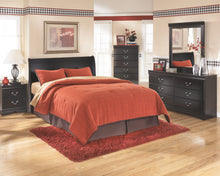 Load image into Gallery viewer, Huey Vineyard - Queen Sleigh Headboard - Black
