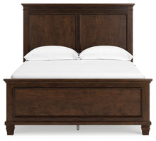 Load image into Gallery viewer, Danabrin - Panel Bed
